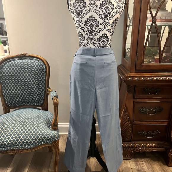 LOFT petite trousers, size 10p - Picture 2 of 5